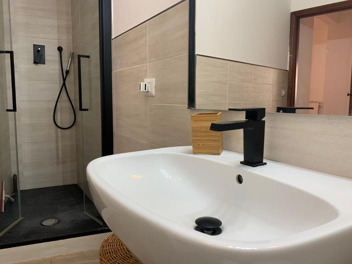 M'Illumino D'Immenso - Moneglia Apartments מראה חיצוני תמונה